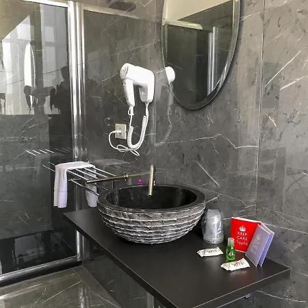 Bed & Breakfast Regina Margherita - & Rooftop Lounge Bar *