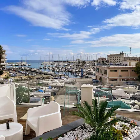 Regina Margherita - & Rooftop Lounge Bar Syrakusa