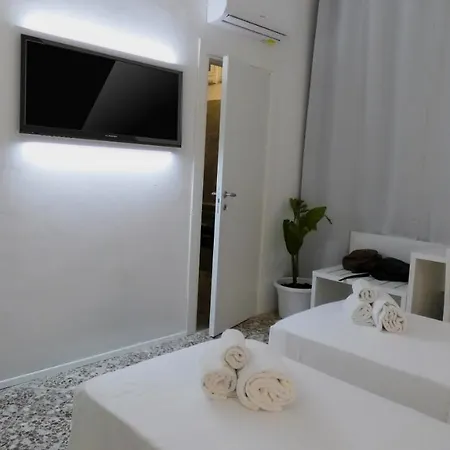 Bed & Breakfast Regina Margherita - & Rooftop Lounge Bar Syrakusa